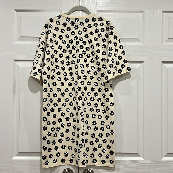 Tory Burch Flower Stencil T-Shirt Dress Womens Black White Retro Size XS - Picture 2 of 6